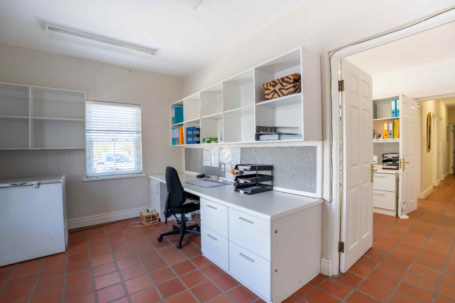 5 Bedroom Property for Sale in Franschhoek Western Cape